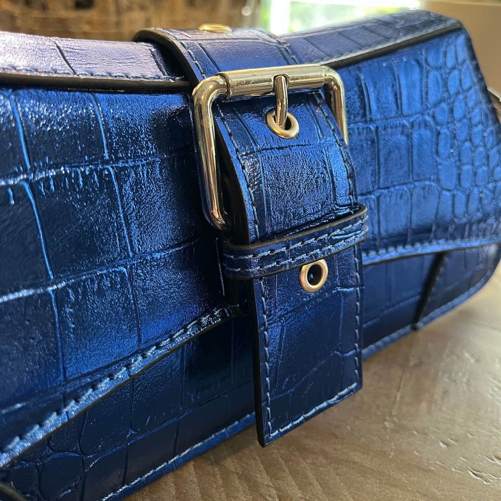 Electric Blue Metallic Crocodile-Embossed Women's Shoulder/Crossbody/Clutch Bag